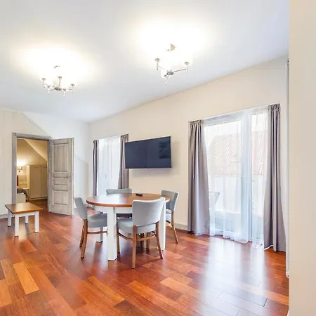 Appartement Sopockie Blonie *
